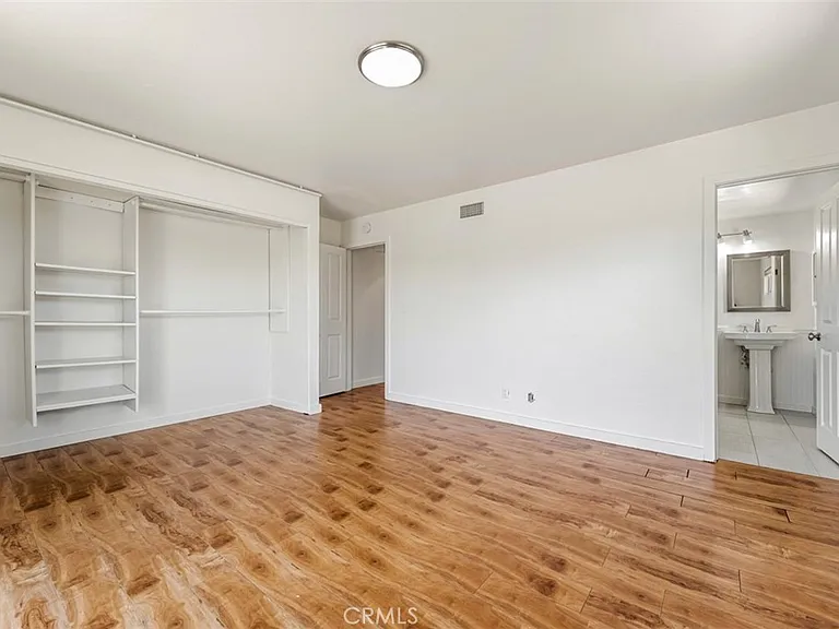 23932 Flores Ave — Photo 27