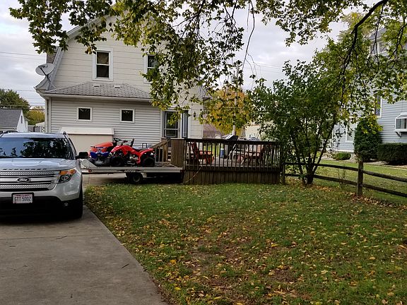 Rear house 12' x 22' deck