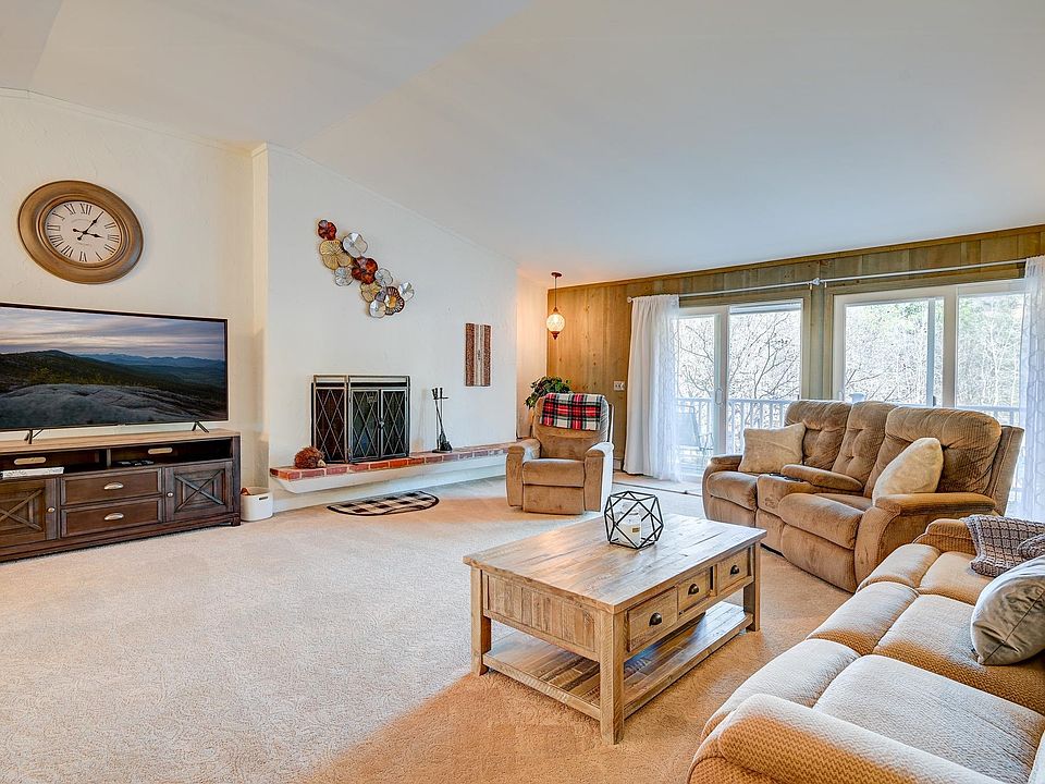21 Cranmore Road UNIT 9, North Conway, NH 03860 Zillow