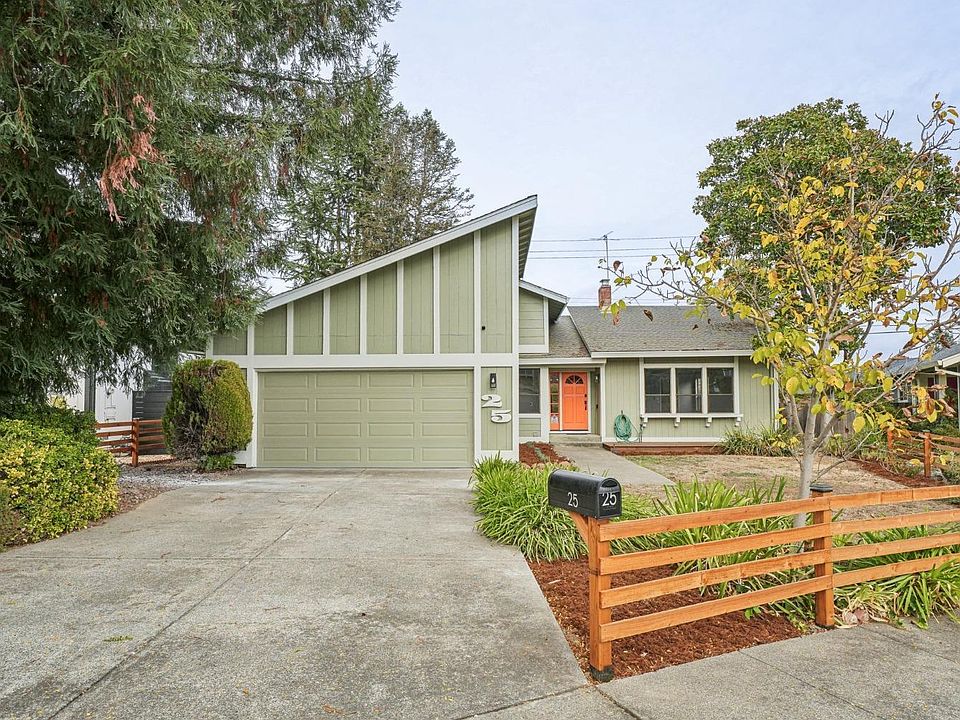 1st image of 25 Leslie Court