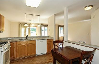 4th image of 1430 Meadowsedge Ln