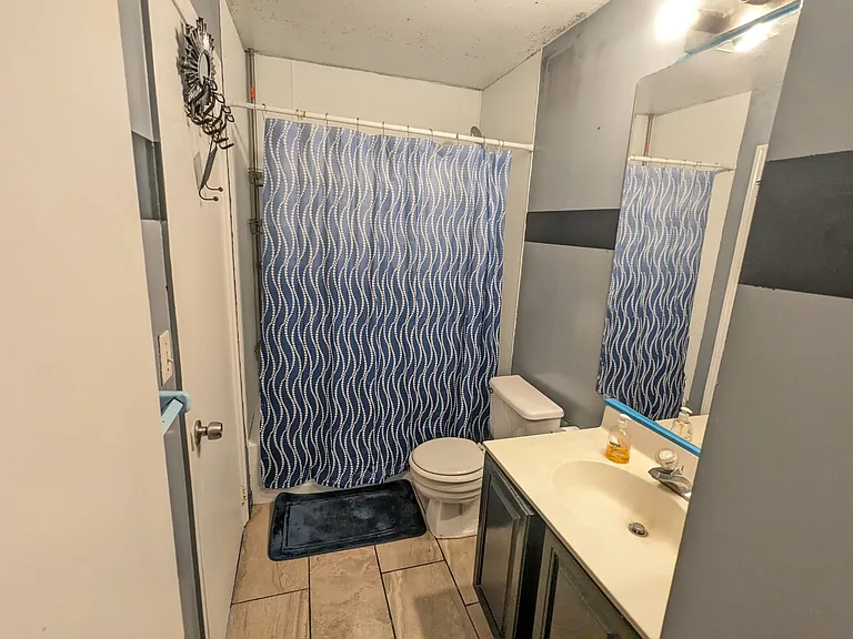 106 Woodlake Manor Dr — Photo 13