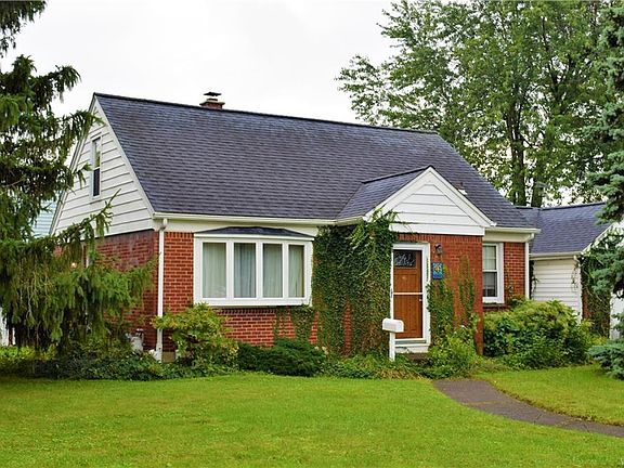 2nd image of 51 Pinevale Ct