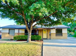 1346 Oblate Dr, San Antonio, TX 78216