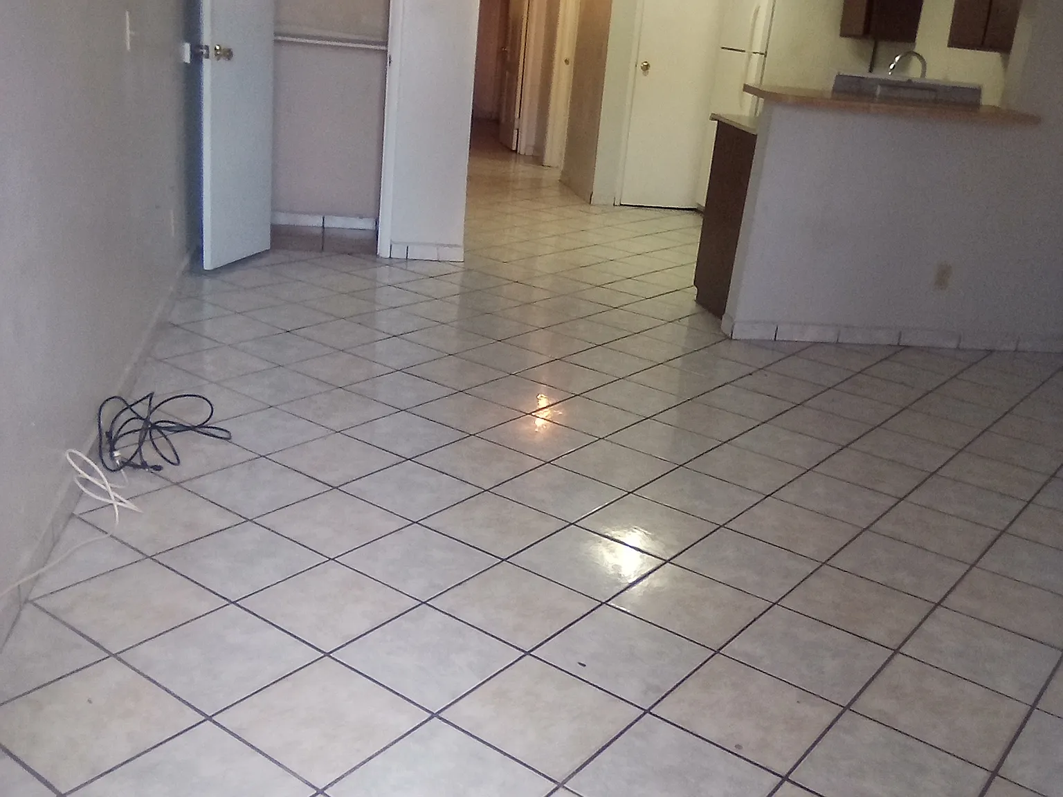 2 bed, 771 sqft, $950 — Photo 3