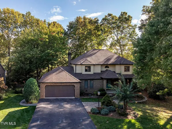 3326 Bondwood Cir, Johnson City, TN 37604