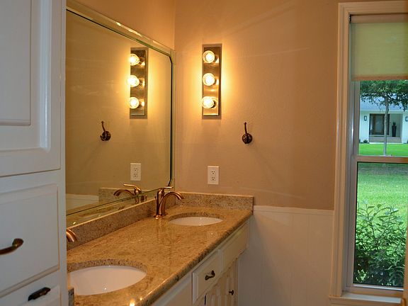 4th image of 5505 Windcliff Dr