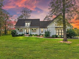 221 Travelstead Rd, Woodburn, KY 42170