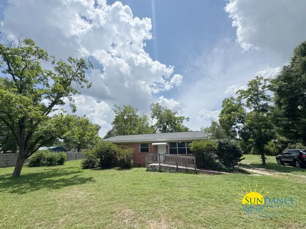 2052 Roberts Dr, Fort Walton Beach, FL 32547