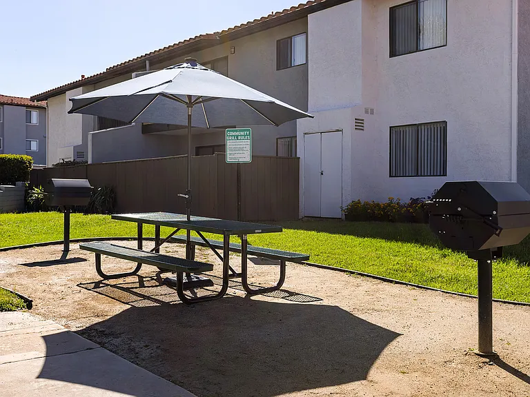Valle at Escondido — Photo 12