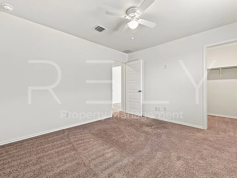 521 Colonel McNally Cv — Photo 34