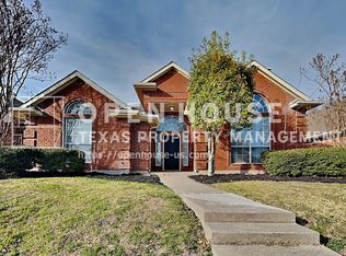 10464 Quest Dr, Frisco, TX 75035
