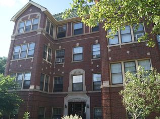 1148 Ontario St #1, Oak Park, IL 60302