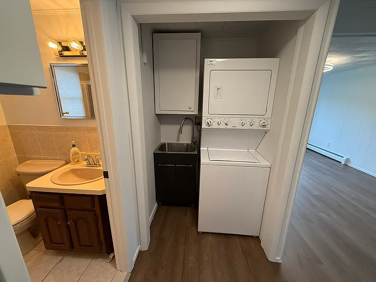 34 Little Neck Rd #1 — Photo 8