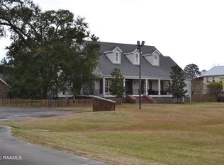 7317 Sugar Oaks Rd, New Iberia, LA 70563