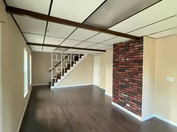 29 Devlin Passway #2R, Fitchburg, MA 01420