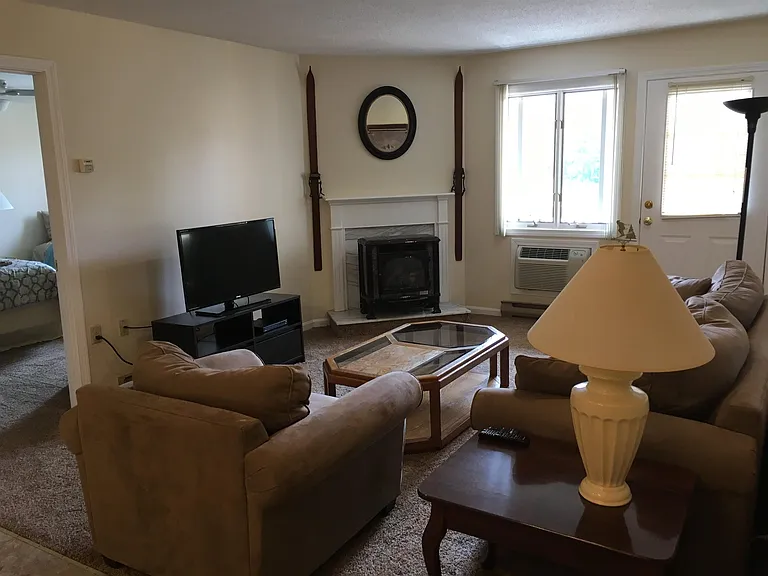 227 Main St #220 — Photo 2