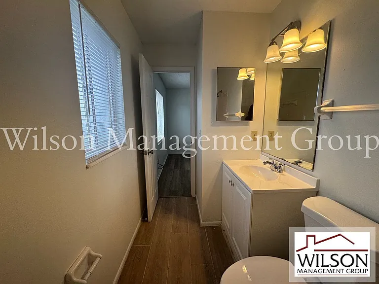 1013 Arizona Ct — Photo 23