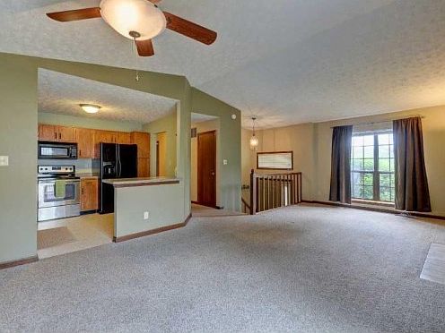 4th image of 9529 Bay Vista West Dr