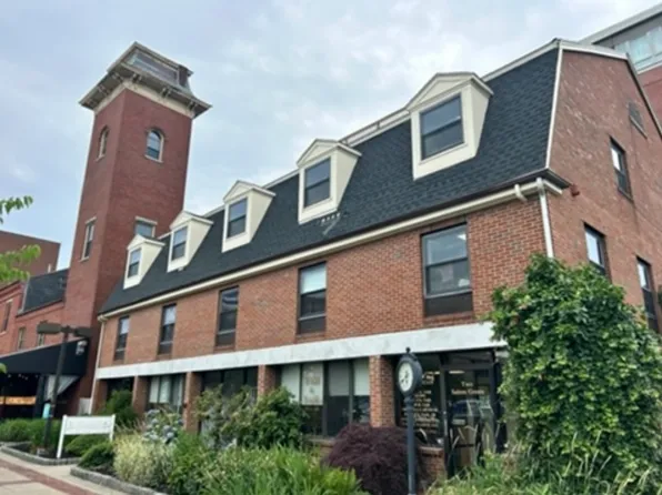 33 Federal St #3, Salem, MA 01970