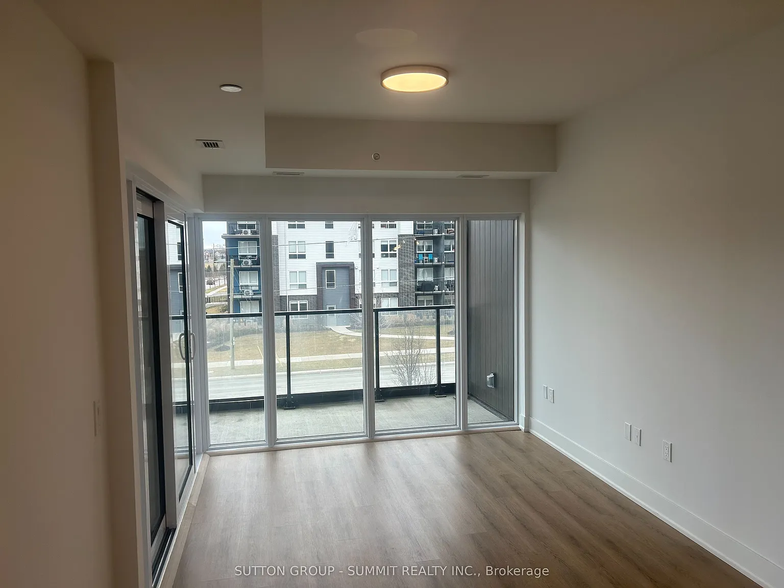 The Ambrose Condo — Photo 3