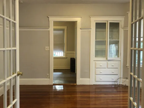 71 Foster St, Brighton, MA
