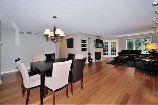 3rd image of 1025 Mistwood Ln
