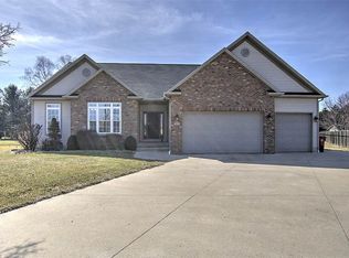 6625 Sherry Ct, Decatur, IL 62521