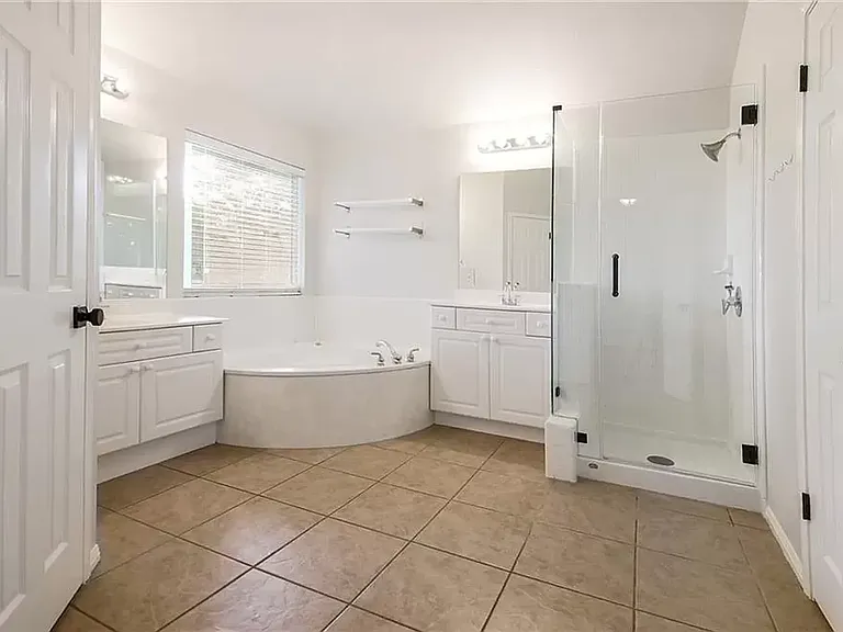 7116 Black Rock Bnd — Photo 18