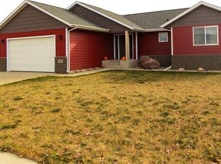 1301 W Creekside Dr, Brandon, SD 57005