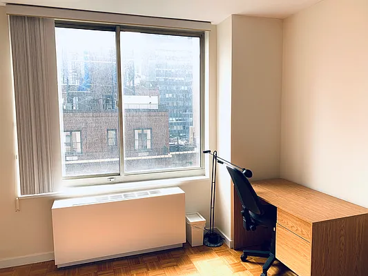 Rented by R New York | media 43