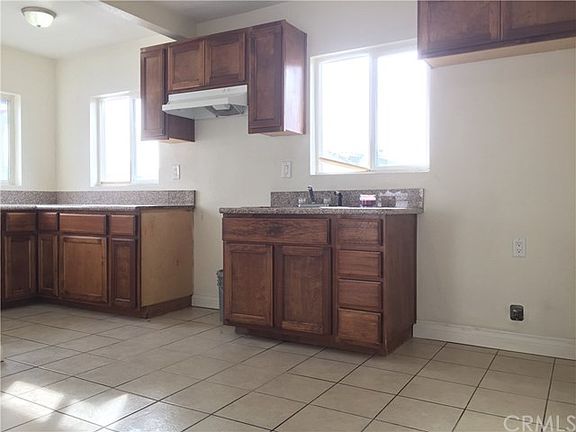 3rd image of 205 N J St