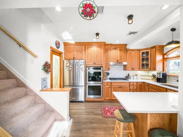 393 Saint Andrews Road image 19 of 40