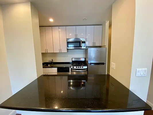 Rented by Highline Residential | media 16