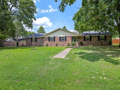 102 Edgewood Ave, Springdale, AR, 72764