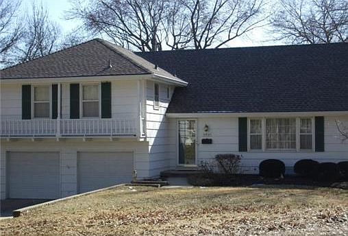 1st image of 10927 Cherry St