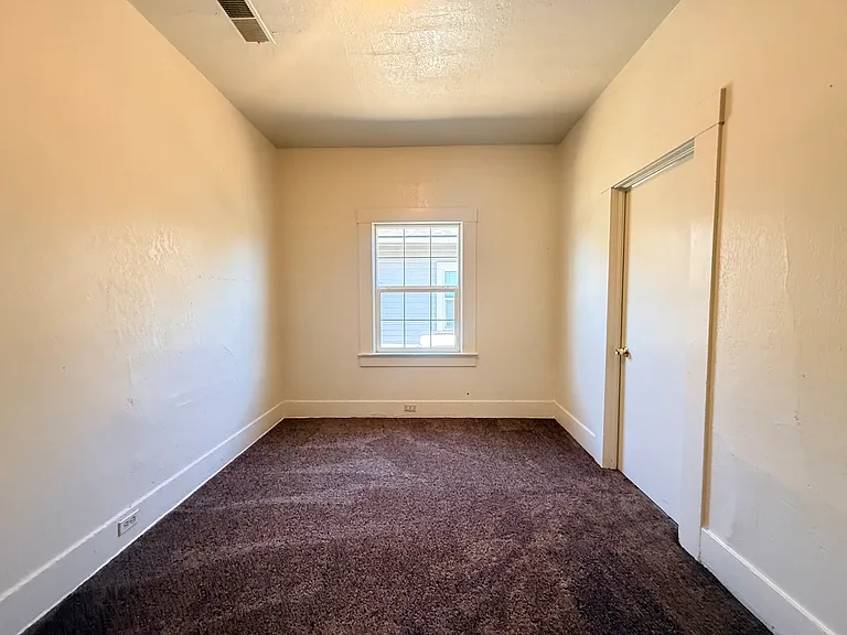 1010 N Roosevelt Ave — Photo 11