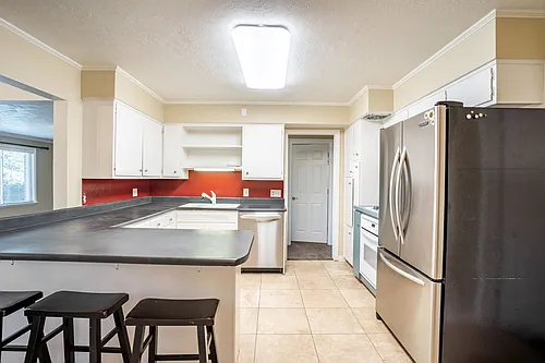 542 N 150 E Photo 1
