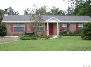 5512 Walker Rd, Milton, FL 32570