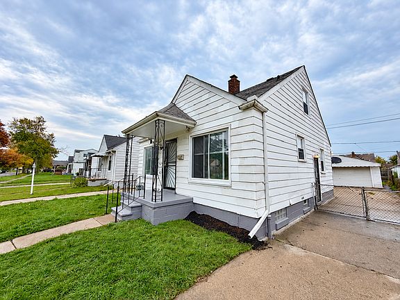 2nd image of 6419 Faust Ave