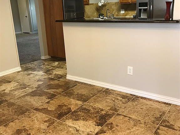 5th image of 6210 Wentworth Ct