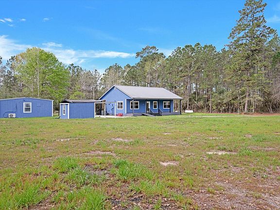 3rd image of 31 Rose Hill Rd