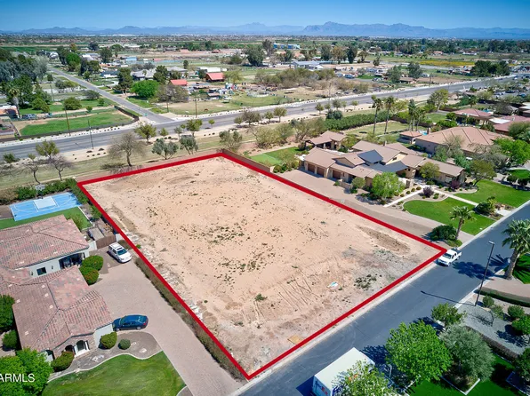 4588 E MEADOWVIEW Drive #6, Gilbert, AZ 85298