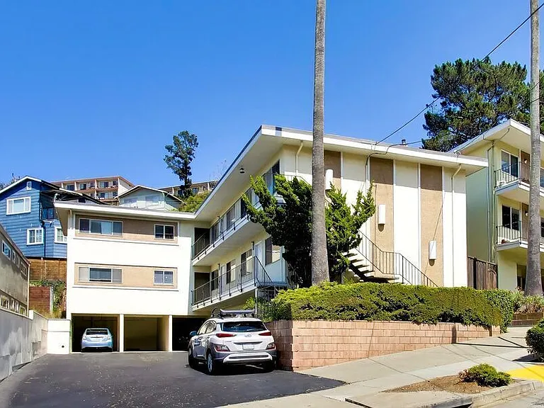 693 San Bruno Ave #4 — Photo 3