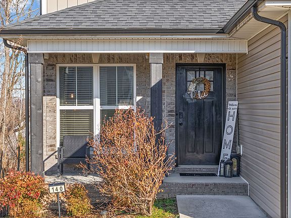 4th image of 140 Waterwheel Cir