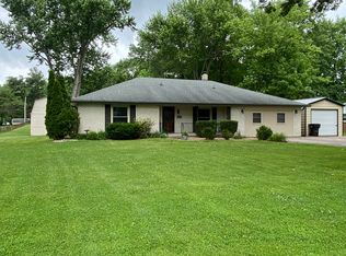 386 Shadow Hill Dr, Greenwood, IN