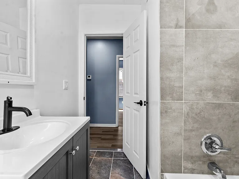 2648 Tuxedo St #1 — Photo 14