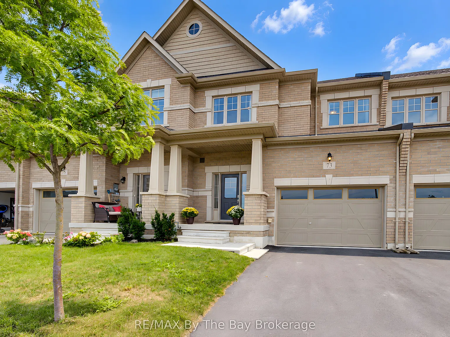 3 bed, $2,400 — Photo 2