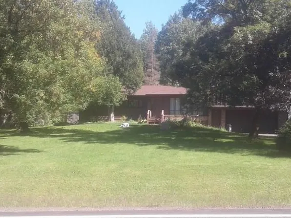 4742 Highway 31, Brookston, MN 55711