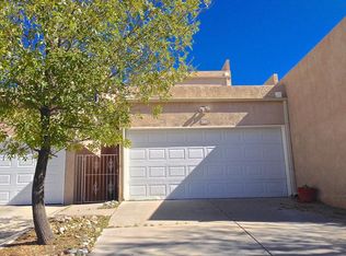 4618 Via Macduffee Rd NE, Albuquerque, NM 87111